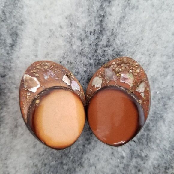 Vintage Brown Glitter Lucite Clip On Earrings, Retro 60s, Sparkle, Glam, Estate - Picture 4 of 4